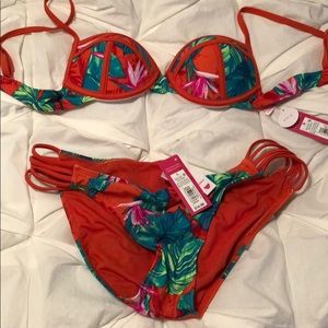 Xhilaration bathing suit (bottom only)